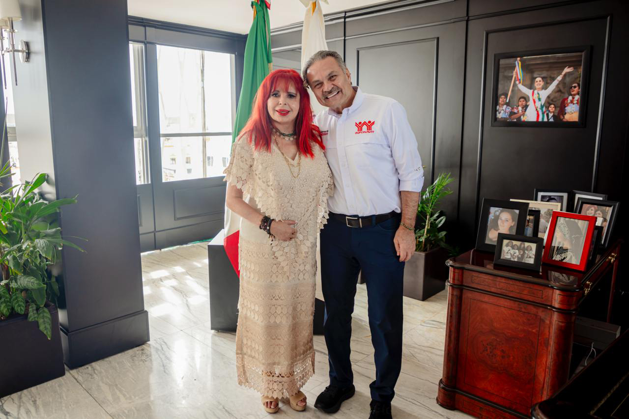Reunión con el director general del INFONAVIT
