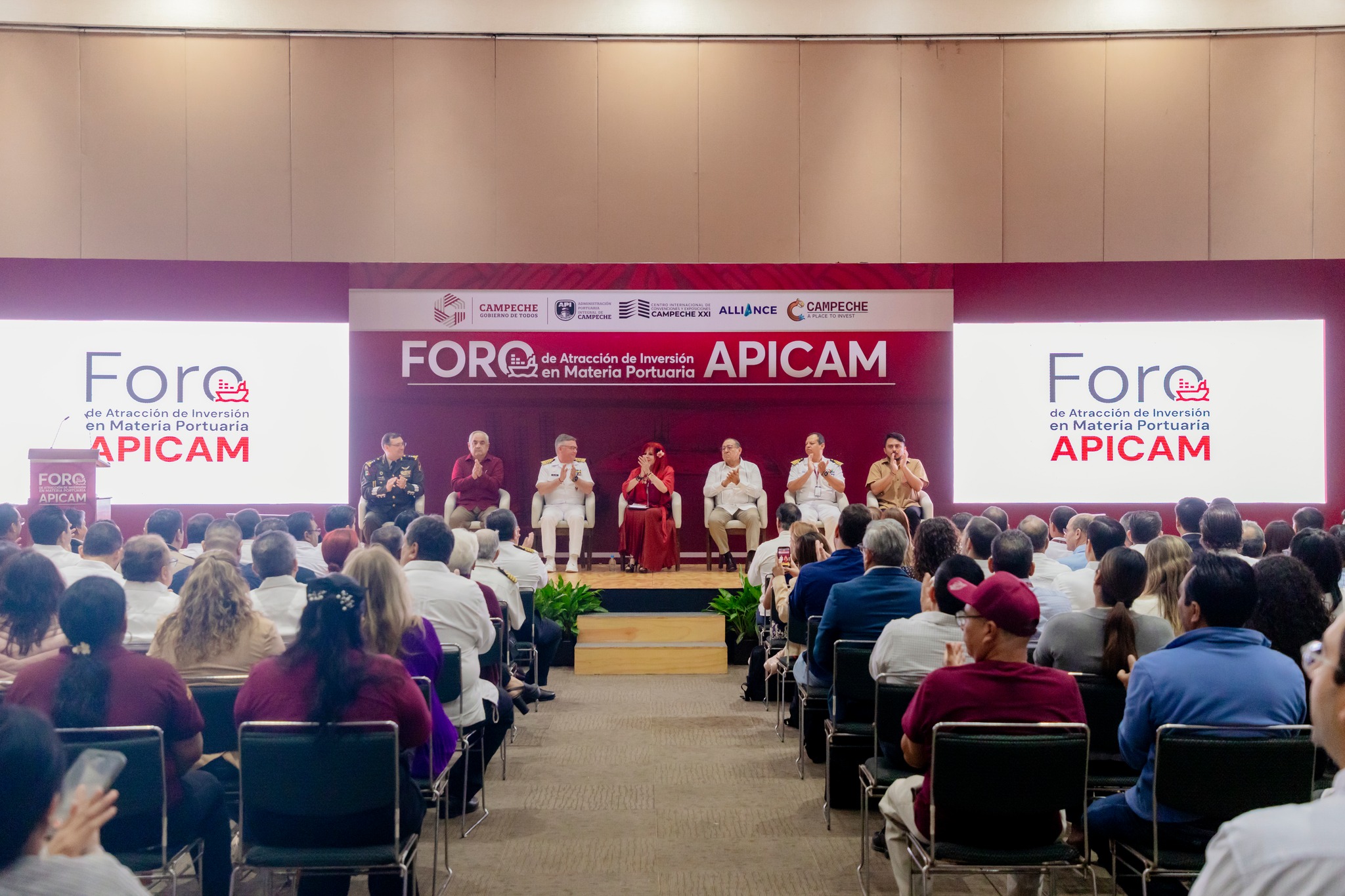 Inauguración del Foro de Atracción de Inversión en Materia Portuaria