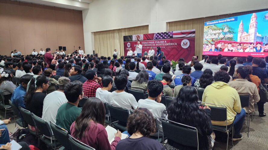 En el Centro de Convenciones se realizó una sesión informativa sobre el proceso para sacar visa en Estados Unidos