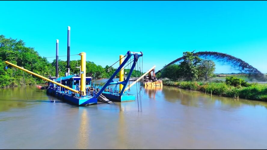Finaliza el desazolve del Río Palizada