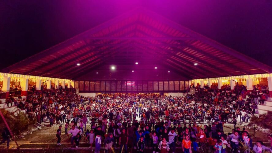 Una gran noche vivieron las familias de Calakmul en la #PosadaDelJaguar con premios y mucha diversión