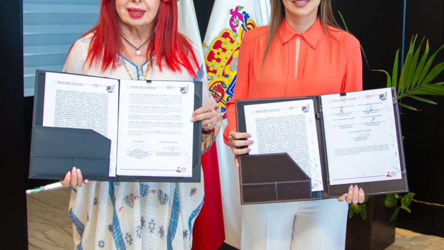 Alcaldesa Biby Rabelo firma convenio para impulsar la Construcción de Vivienda