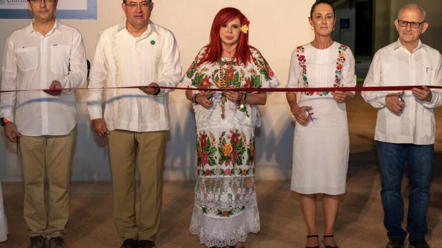 Hoy inauguramos el Centro de Atención a Visitantes en la ancestral urbe prehispánica de Xcalumkín, en Hecelchakán