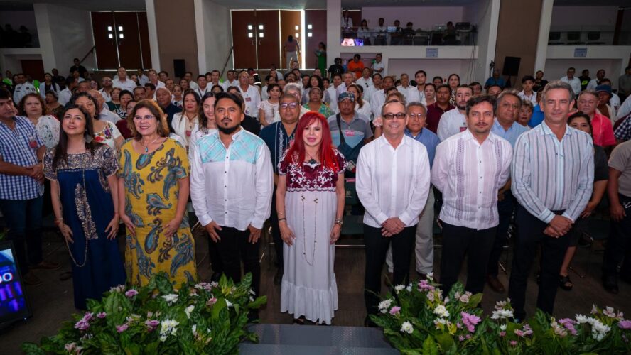 Reconocemos a 503 trabajadores en el Día del Empleado Estatal