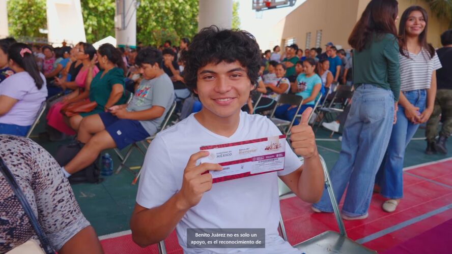 Más de 10 mil estudiantes campechanos reciben la Beca Benito Juárez para seguir estudiando