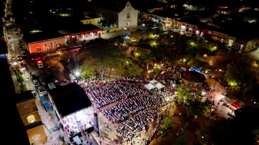 ¡Festival Mamá Jaguar en Dzitbalché con Noche de Divas!