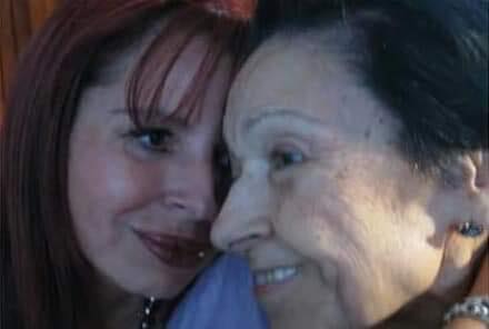 Mami, te recuerdo todos los días, especialmente los 13 de julio que nos unía a todos alrededor de tu fuego