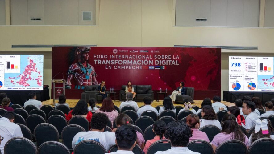 En el Centro Internacional de Convenciones y Exposiciones Campeche XXI se lleva a cabo el Foro Internacional sobre la Transformación Digital
