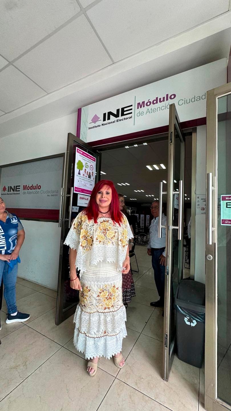 Quiero agradecer sinceramente al Consejero Presidente del Consejo Local del INE Campeche, Fernando Balmes Pérez, y al personal del instituto por la atención cálida y profesional que me brindaron durante mi trámite