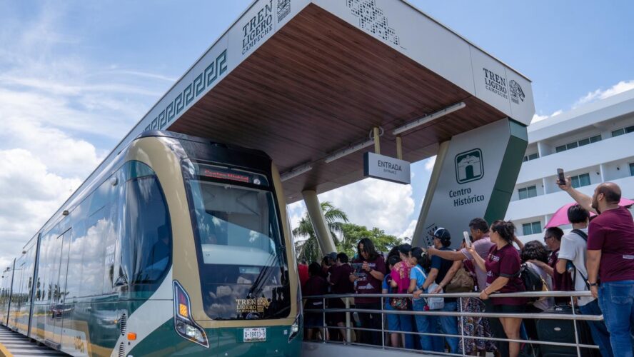 ¡Hoy inició operaciones el Tren Ligero!