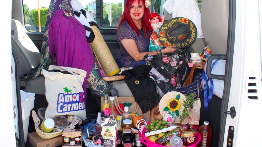 Me compré algunas cositas que me encantaron y me regalaron otras con mucho cariño, en la Expo Nacional e Internacional de la Feria del Carmen