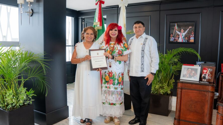 Hoy, mi querida Dra. Cessia Chuc Uc toma el timón de la Universidad Intercultural
