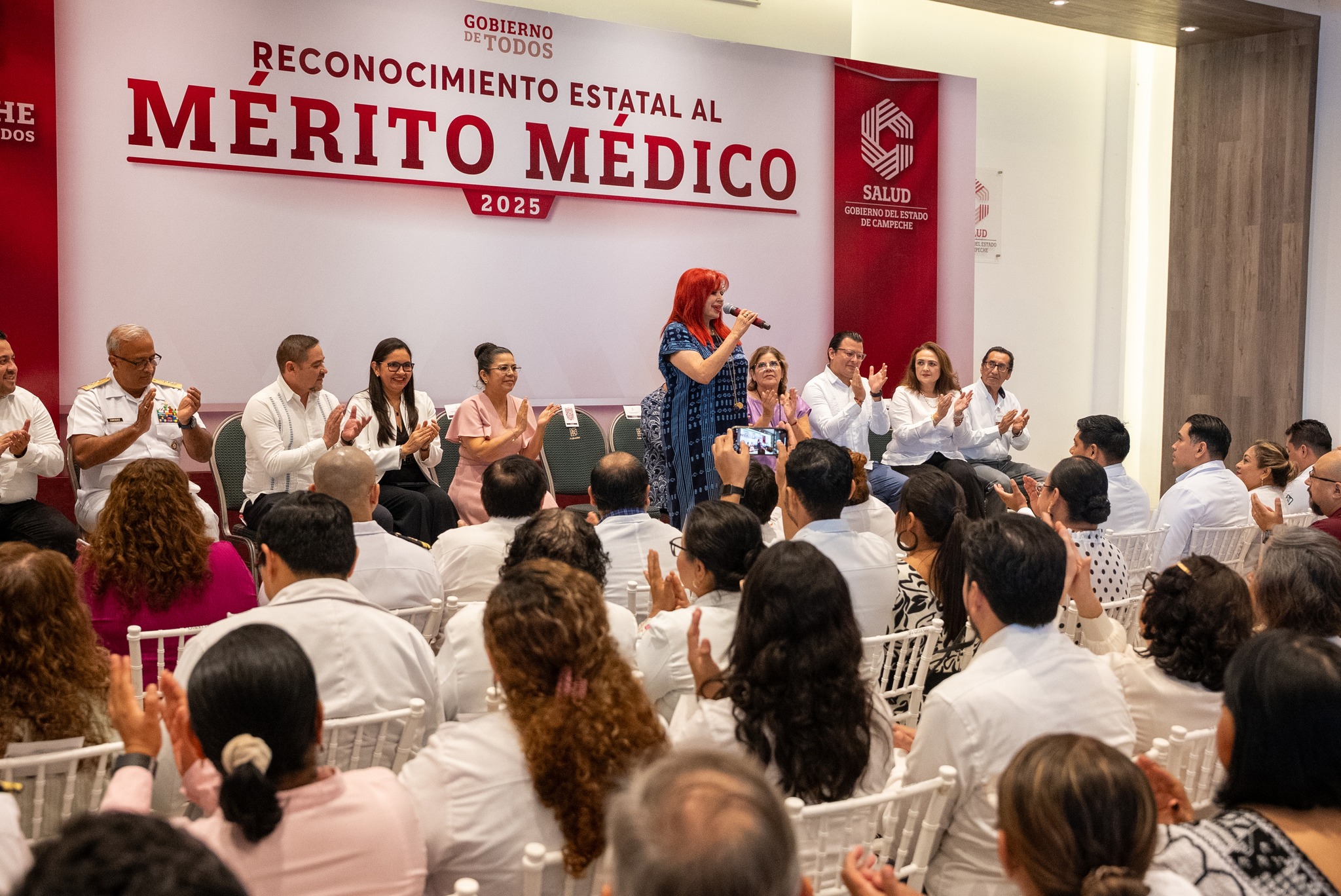 Hoy entregamos el Reconocimiento al Mérito Médico 2025 a nueve profesionales que se han destacado por su labor en instituciones académicas, estatales y federales