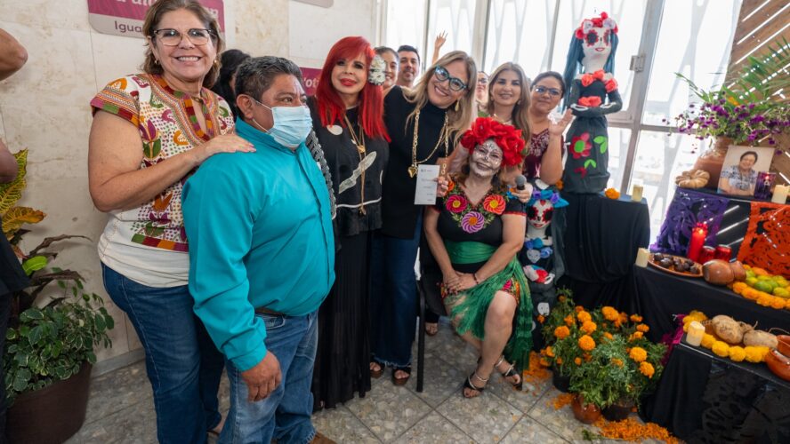 Uno imaginaría que el Día de Muertos es una celebración para el llanto y el duelo; sin embargo, lo hemos convertido en una fiesta, porque no venimos a recordar ausencias, venimos a levantarle un altar a la memoria eterna de los que amamos
