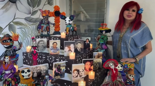 Les quiero compartir el altar que pusimos en la casa, para recordar a nuestros seres queridos. HanalPixán
