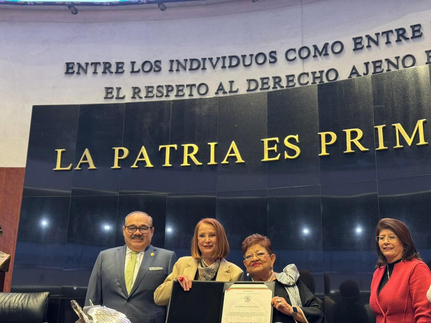 Hoy nuestra querida Ernestina Godoy asume la titularidad de la Fiscalía General de la República