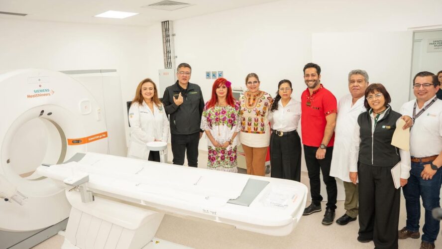 Nos dirigimos al Hospital General “Dra. María del Socorro Quiroga Aguilar” para constatar los avances y hacer entrega de la 1ª etapa de los trabajos de rehabilitación y dignificación