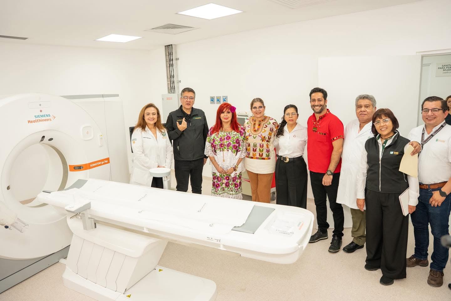 Nos dirigimos al Hospital General “Dra. María del Socorro Quiroga Aguilar” para constatar los avances y hacer entrega de la 1ª etapa de los trabajos de rehabilitación y dignificación