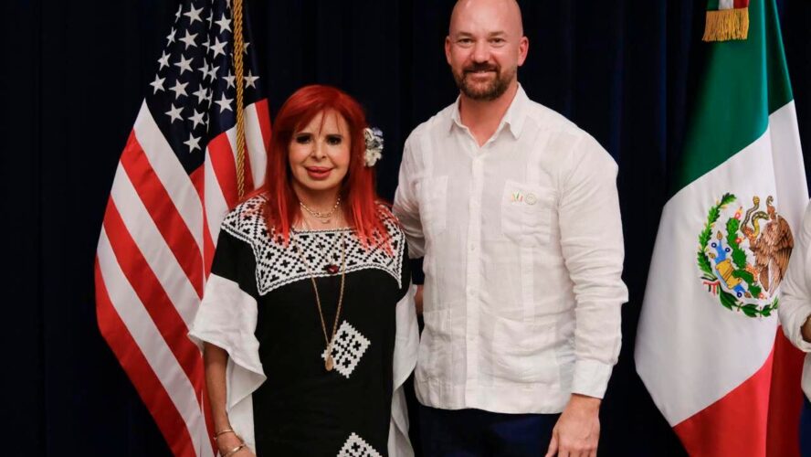 Hoy acudí al U.S. Consulate Merida y sostuvimos una reunión fructífera con el cónsul Justen A. Thomas