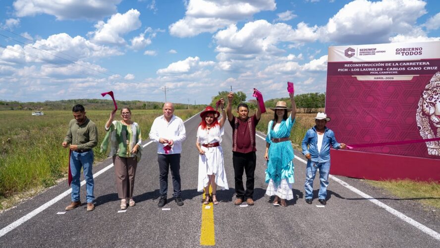 Inauguramos la carretera Pich–Laureles, en la Junta Municipal de Pich