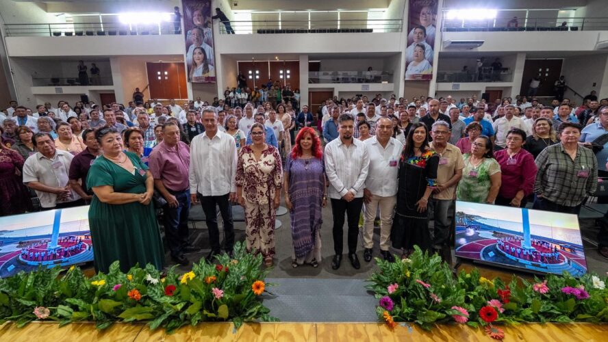 Qué gusto acompañar a mis queridos trabajadores del estado en la celebración de su día.